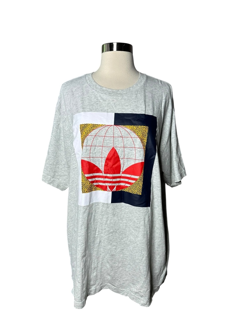 Adidas Men’s Gray Heathered T-shirt XL